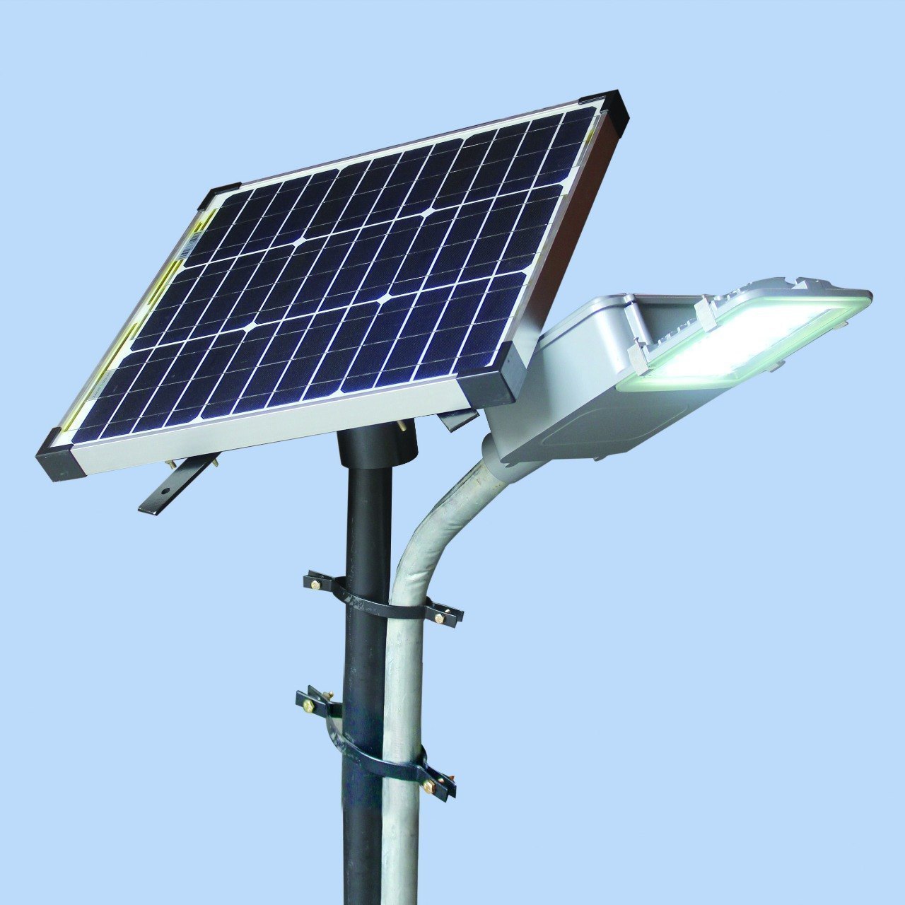 Best Semi Integrated Solar Street Light Manufacturer in India